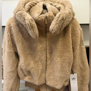 ALO Foxy Sherpa Jacket NWT small